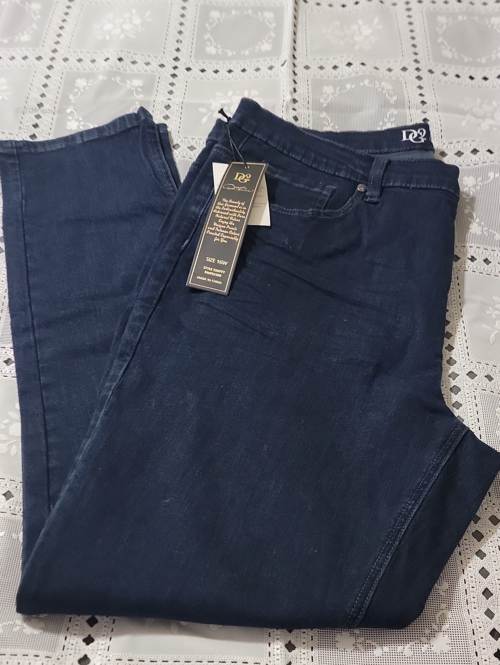 DG2 Diane Gilman Dark Navy Jeans Size 16W